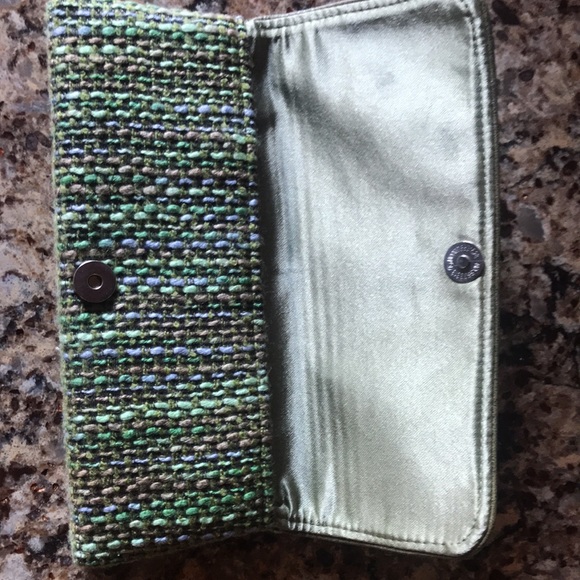 Shiraleah clutch ! - Picture 3 of 4